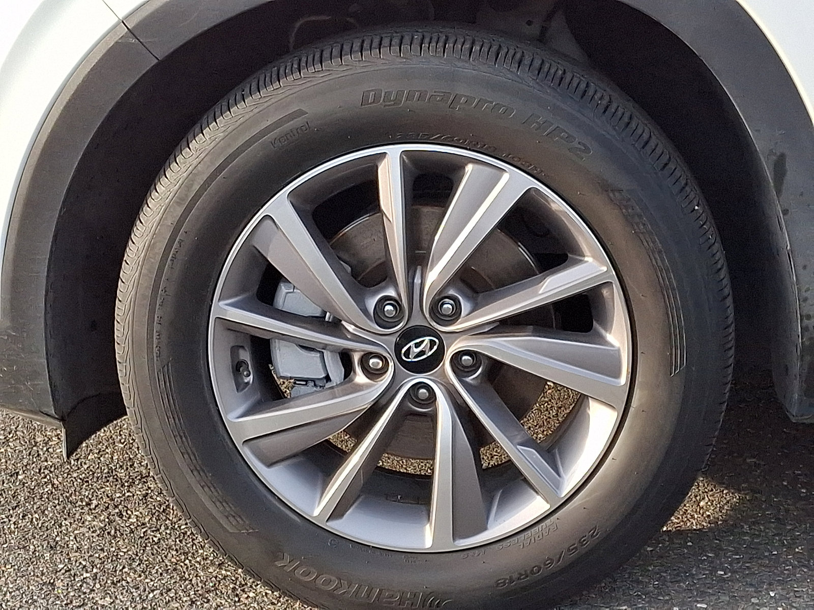 Used 2020 Hyundai Santa Fe SEL w/ Convenience + Premium Package FWD image 8