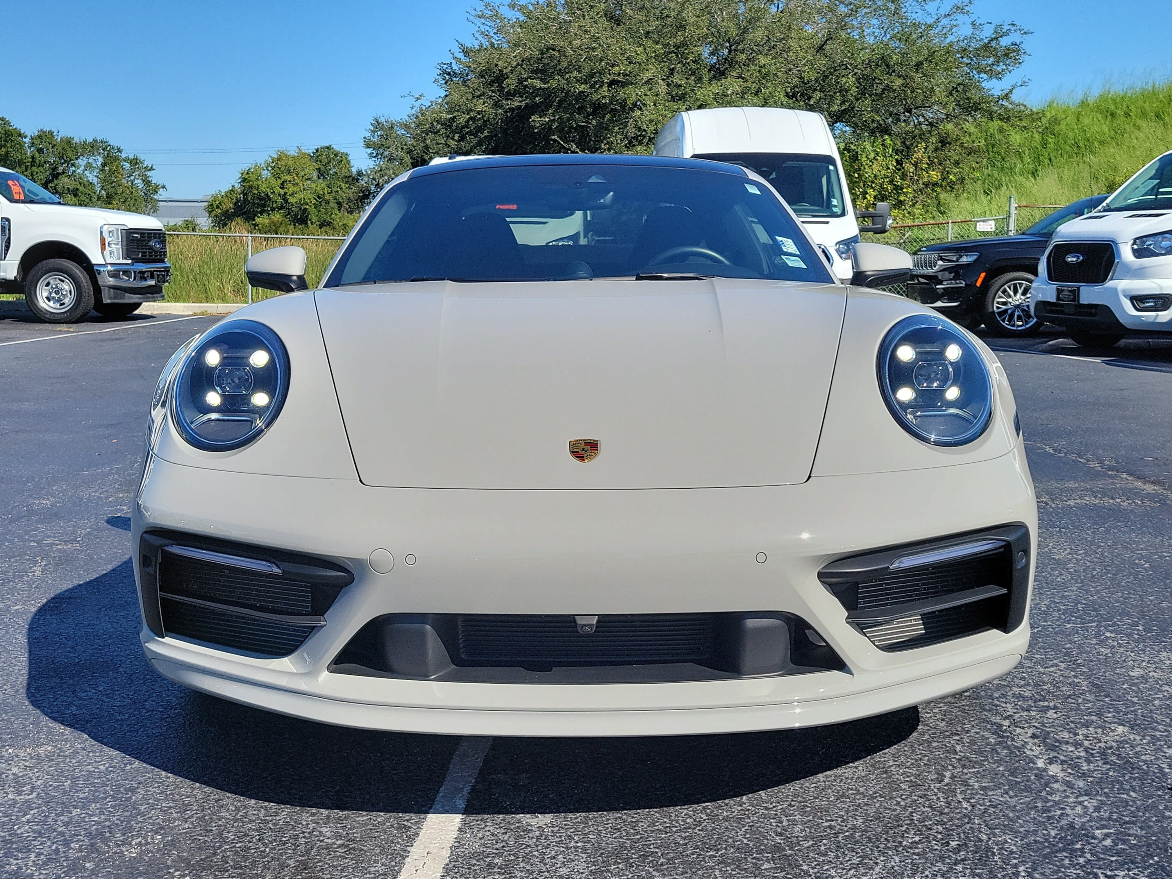 Used 2023 Porsche 911 Carrera 4S AWD/4WD image 2