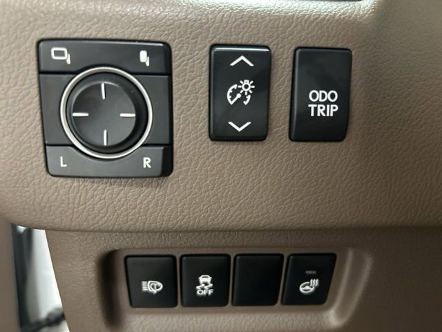 Used 2014 Lexus GX 460 Luxury w/ Preferred Accessory Package image 14