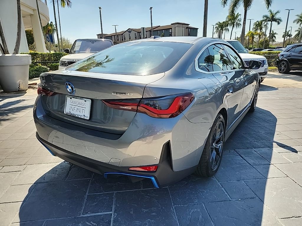 Used 2024 BMW i4 eDrive40 image 9