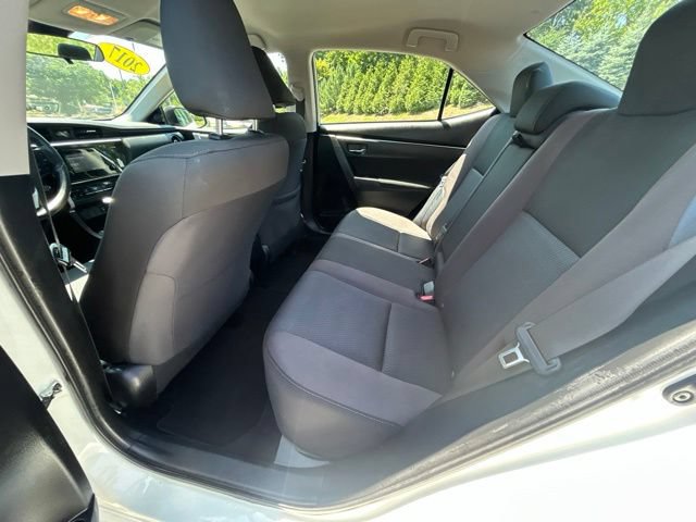 Used 2017 Toyota Corolla LE FWD image 16