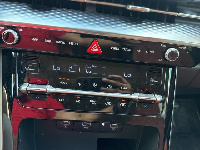Used 2024 Kia Carnival SX Prestige FWD image 36