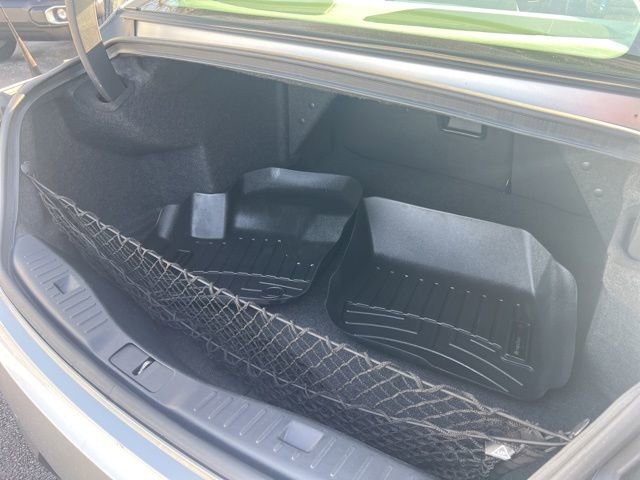 Used 2013 Lincoln MKZ Base image 22