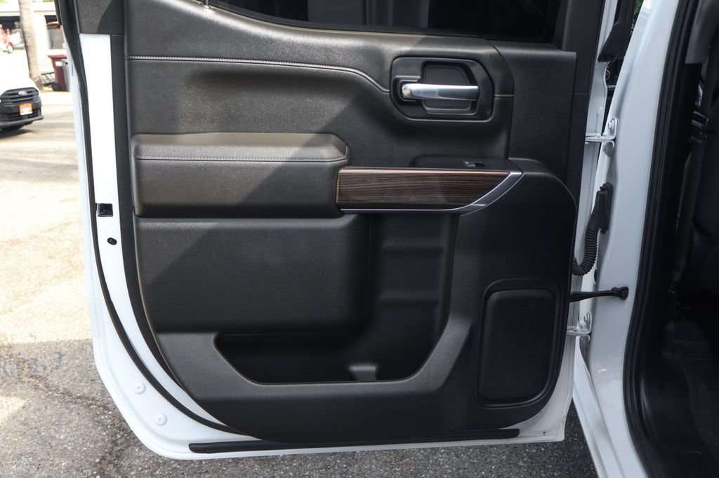 Used 2022 Chevrolet Silverado 1500 LT Trail Boss w/ Bed Protection Package AWD/4WD image 45