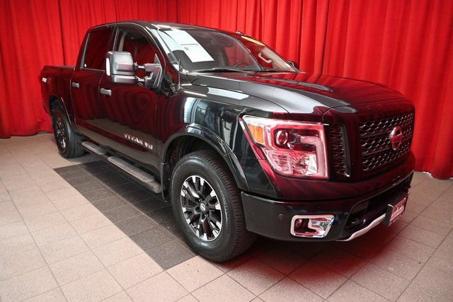 Used 2019 Nissan Titan PRO-4X w/ Pro-4x Convenience Package image 8