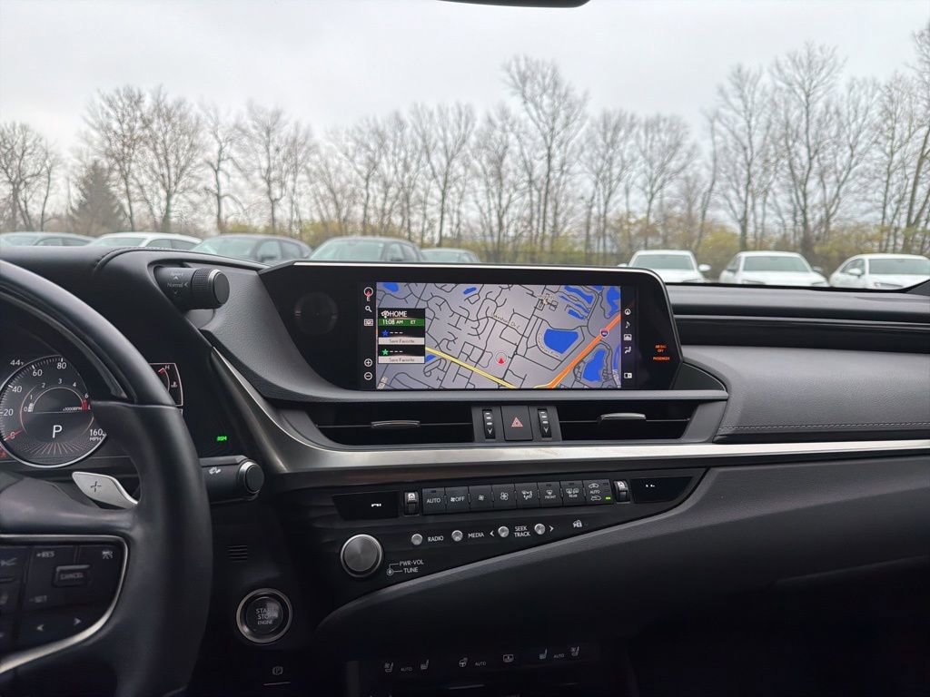 Used 2021 Lexus ES 350 Luxury image 15