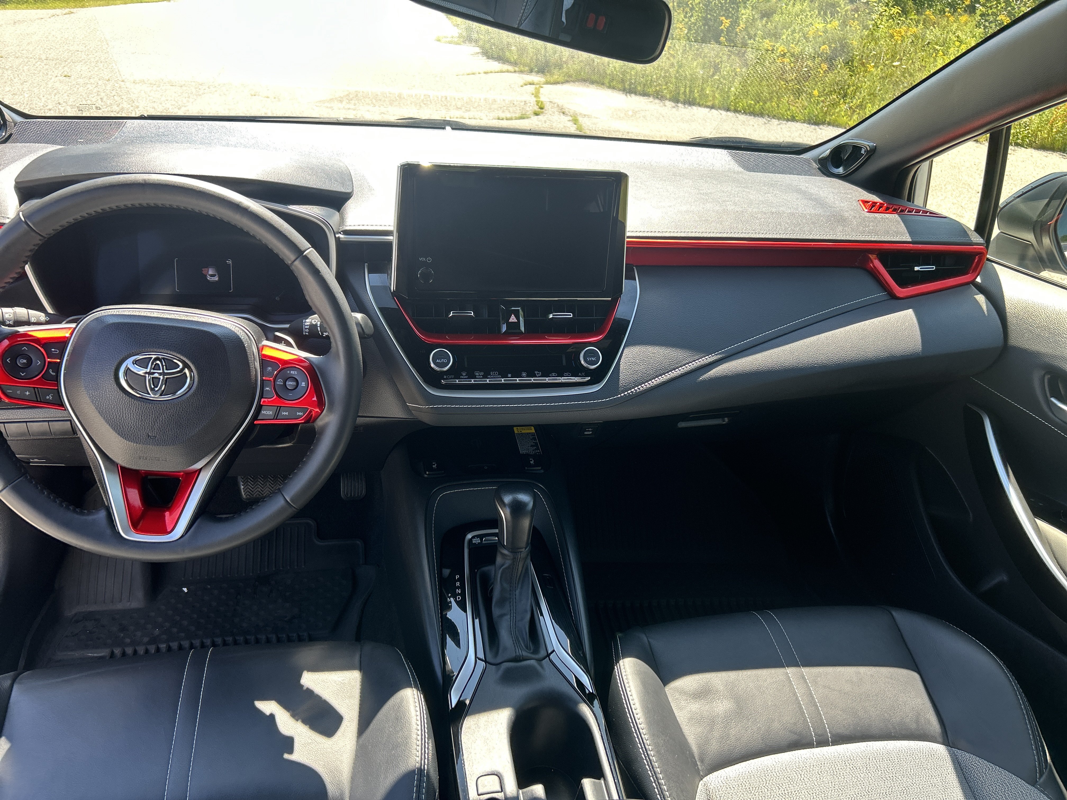 Used 2024 Toyota Corolla XSE FWD image 35