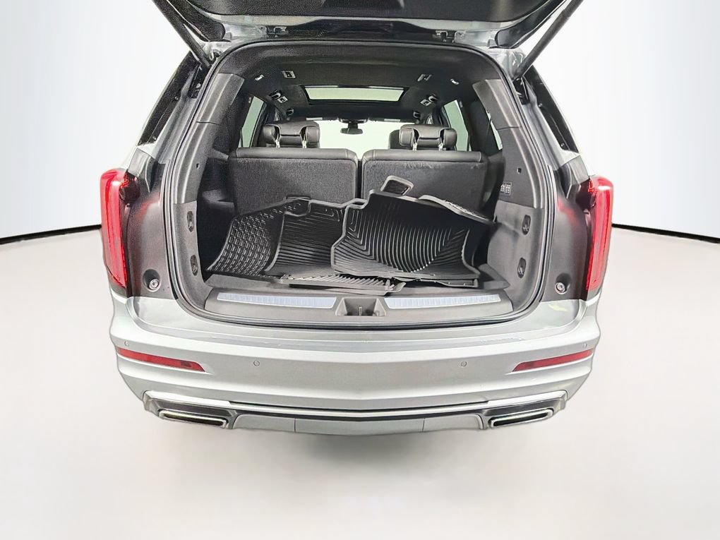 Used 2025 Cadillac XT6 Premium Luxury FWD image 26