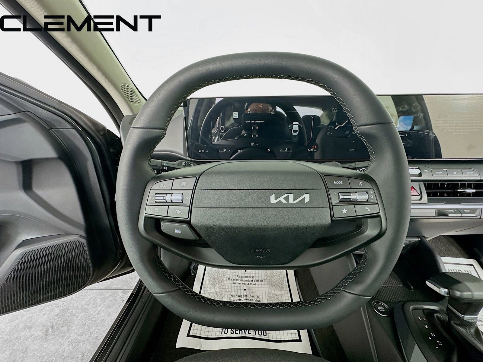 Used 2025 Kia K4 EX image 13