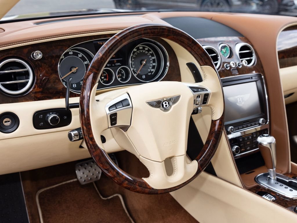 Used 2015 Bentley Flying Spur W12 AWD/4WD image 28