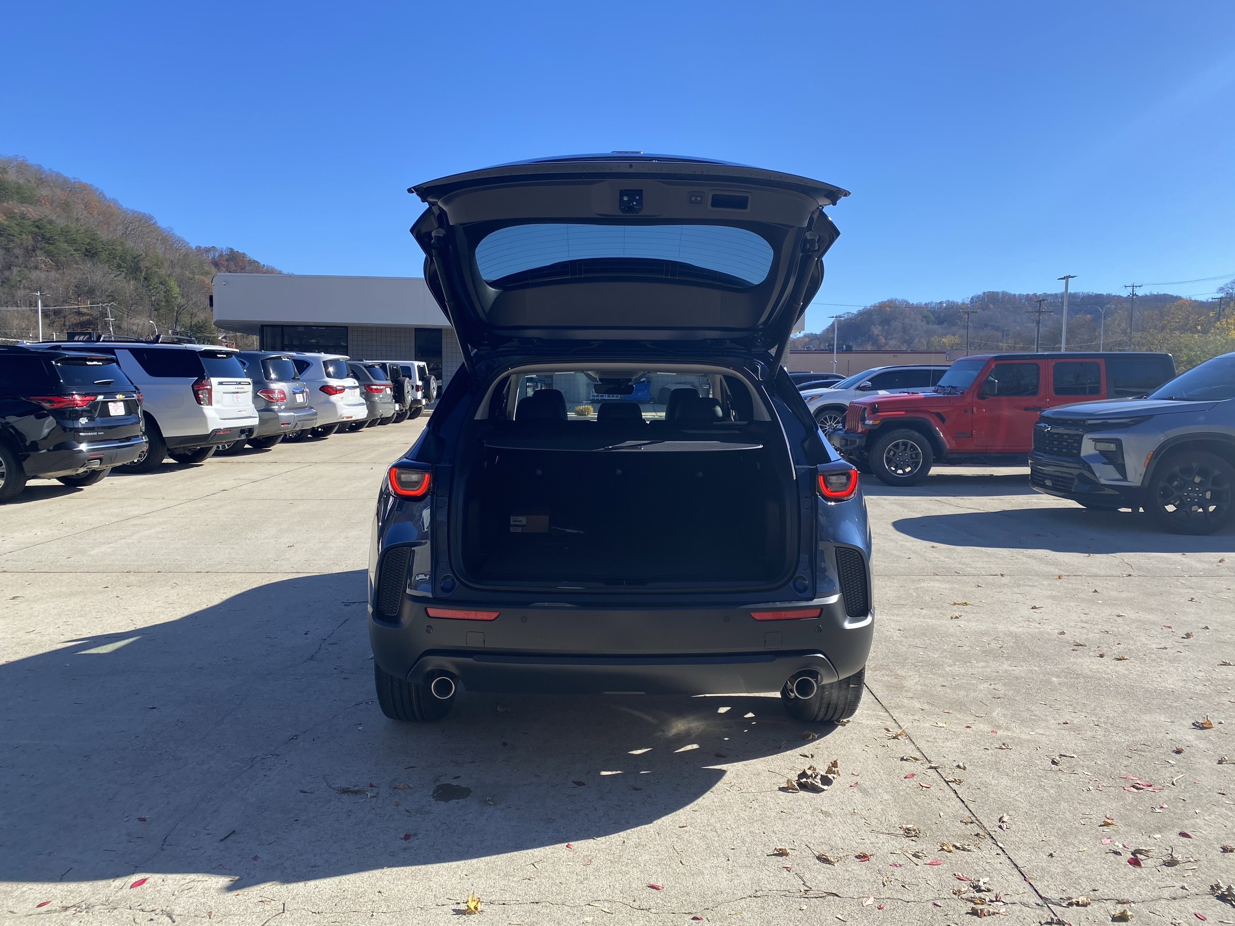 New 2026 MAZDA CX-50 AWD 2.5 S w/ Premium Package image 24