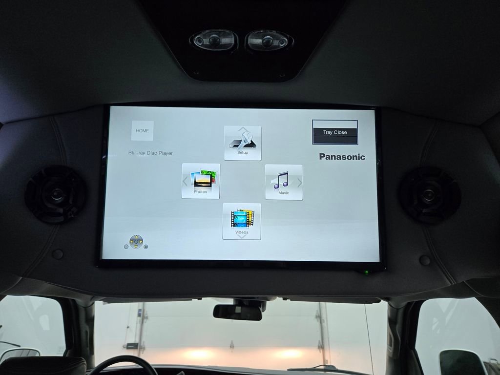 Used 2021 Chevrolet Express 2500 w/ Enhanced Convenience Package image 33