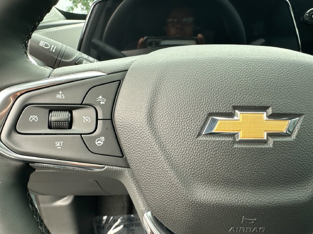 New 2026 Chevrolet Trax LT w/ LT Convenience Package FWD image 17