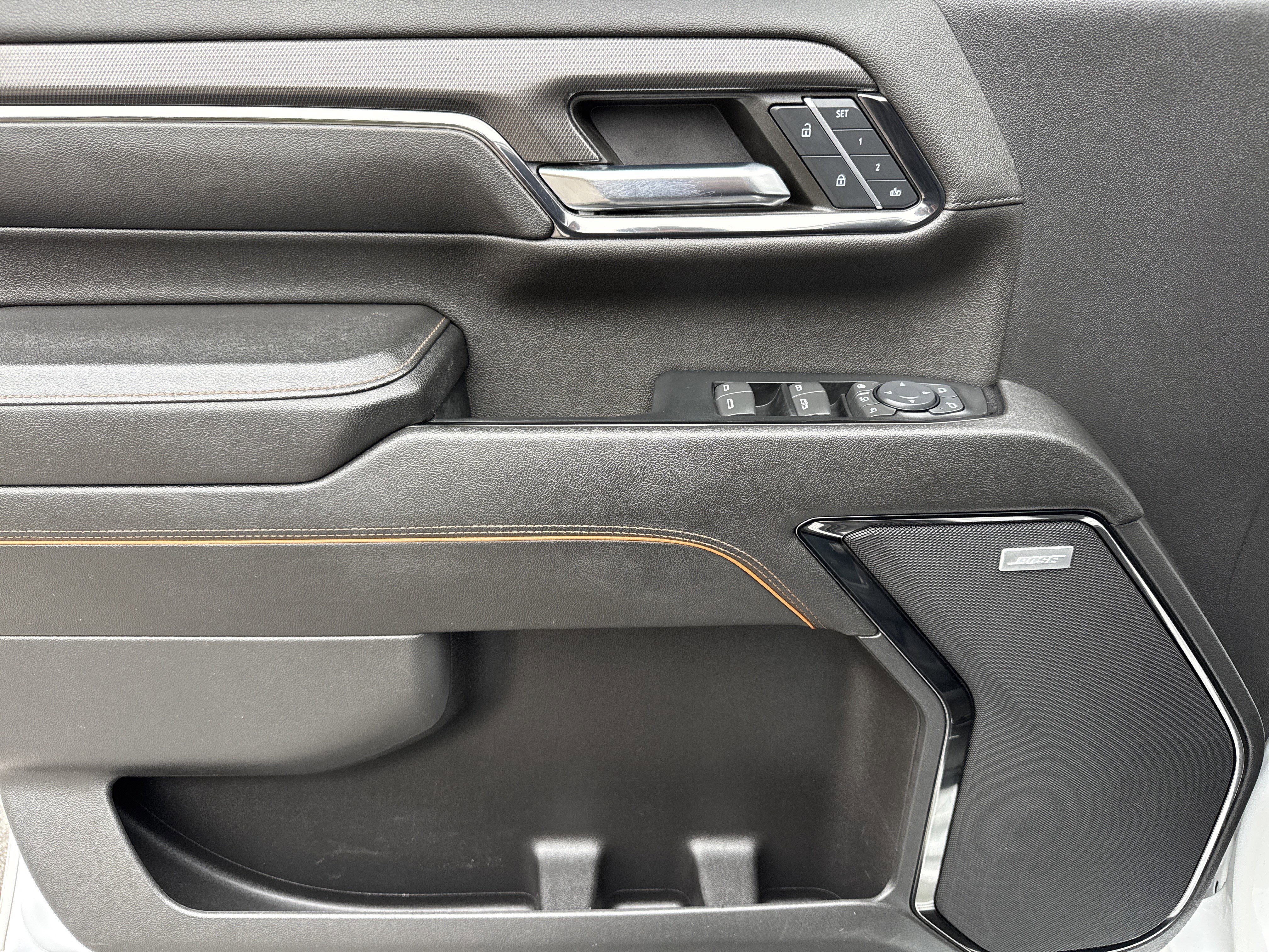 Used 2024 GMC Sierra 2500 AT4 w/ AT4 Premium Plus Package image 14