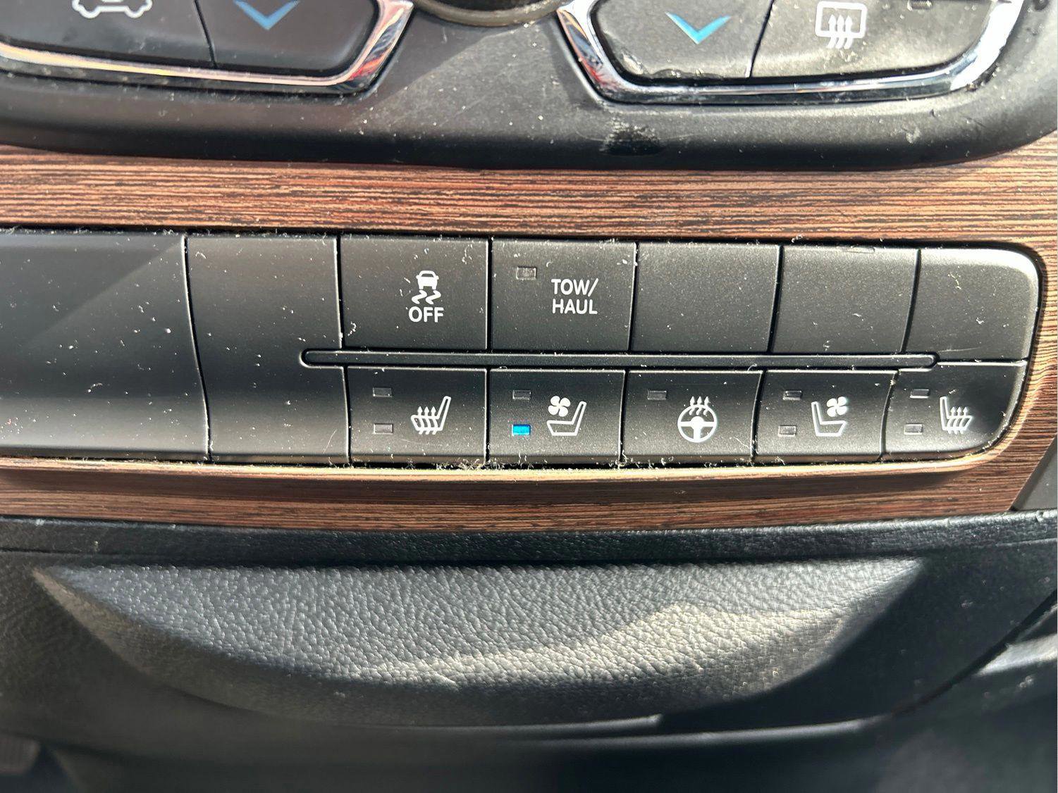 Certified 2018 RAM 1500 Laramie AWD/4WD image 30