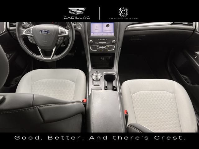 Used 2019 Ford Fusion SE w/ Equipment Group 151A FWD image 9