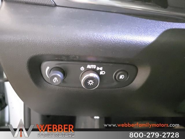 Used 2021 Chevrolet Traverse Premier image 22