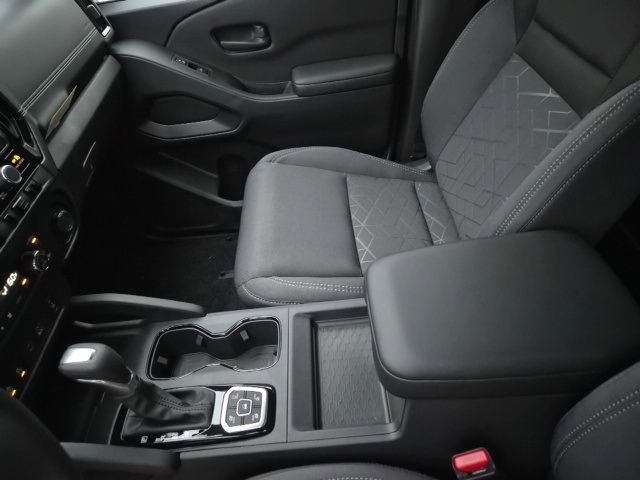 New 2026 Nissan Frontier SV w/ SV Convenience Package image 18