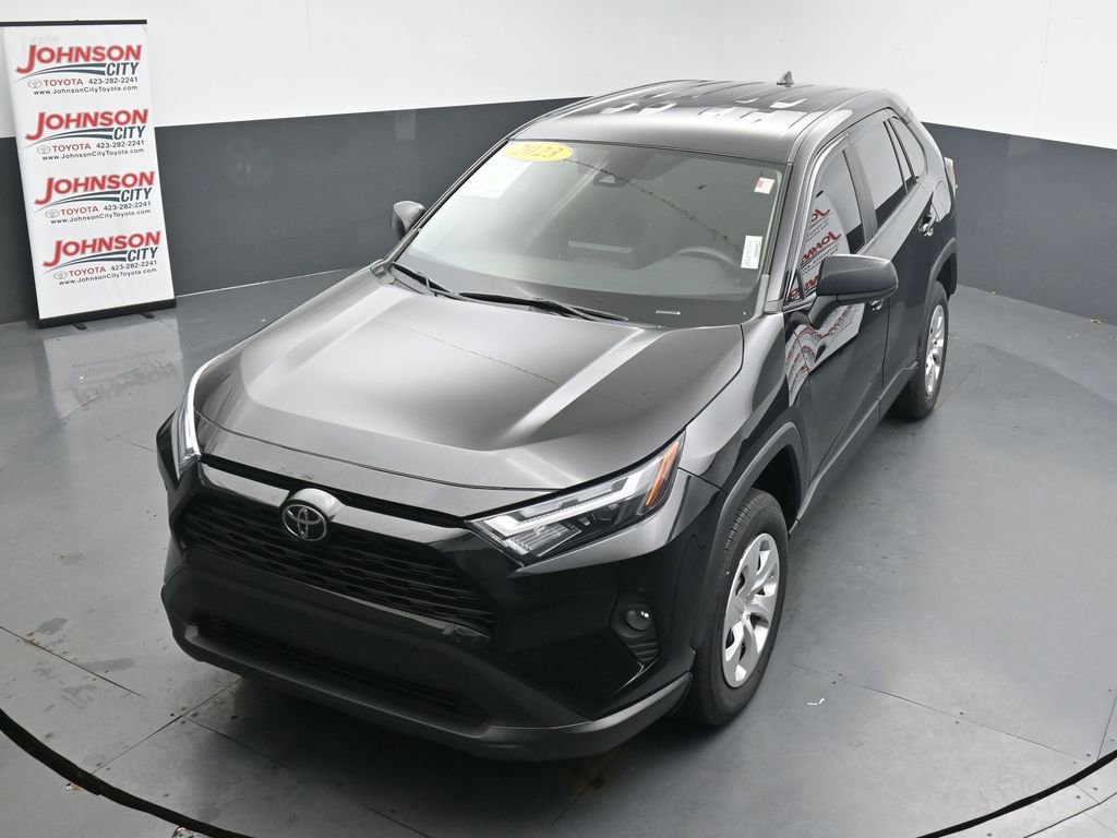 Used 2023 Toyota RAV4 LE FWD image 26