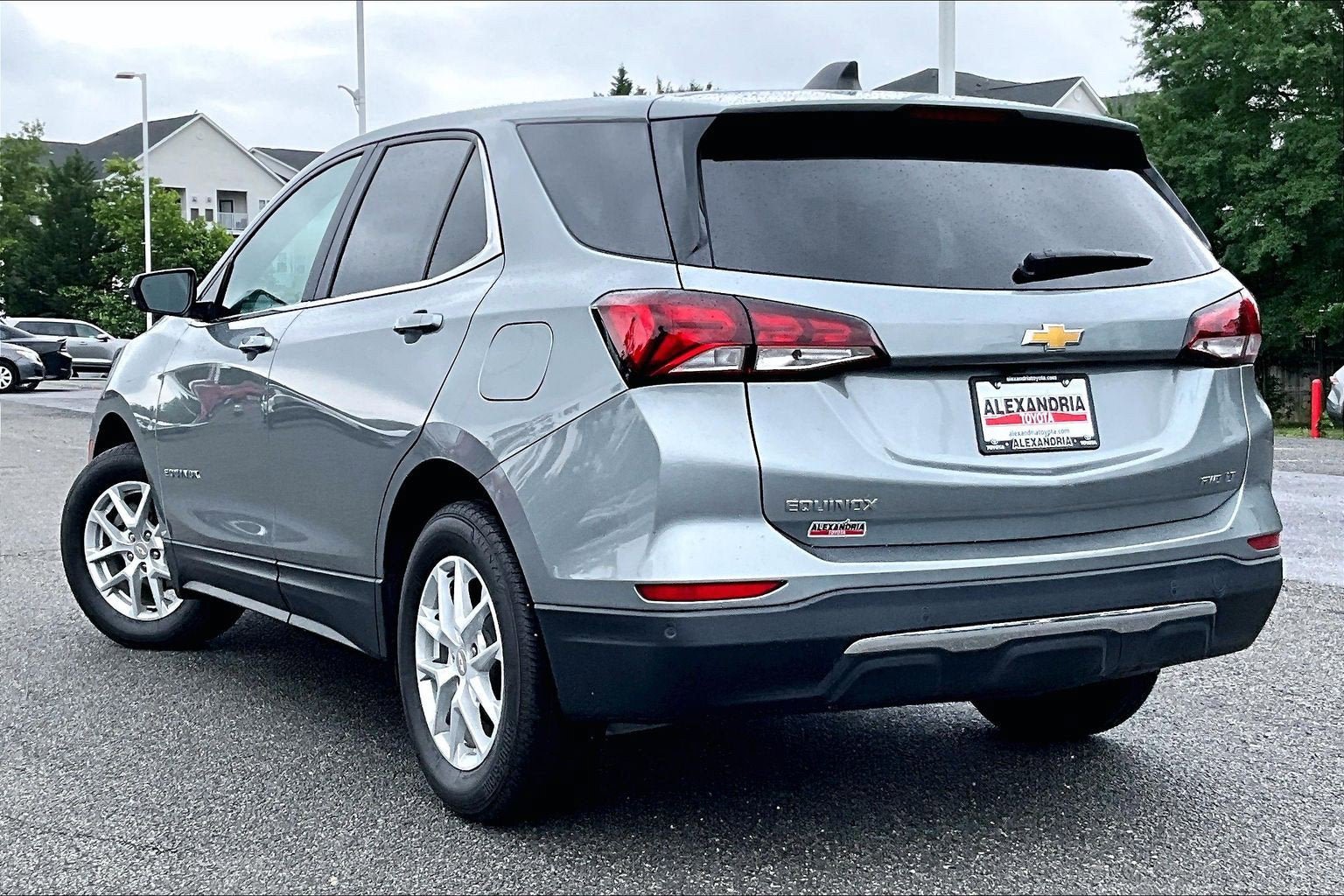 Used 2024 Chevrolet Equinox LT AWD/4WD image 11