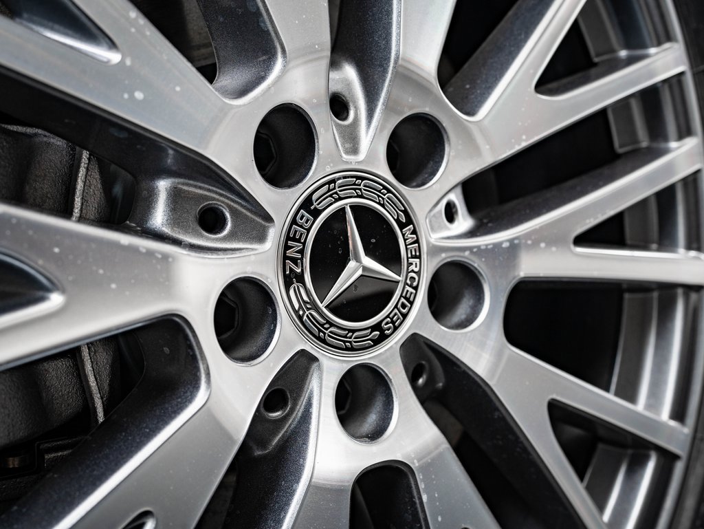 Certified 2025 Mercedes-Benz CLA 250 4MATIC image 8