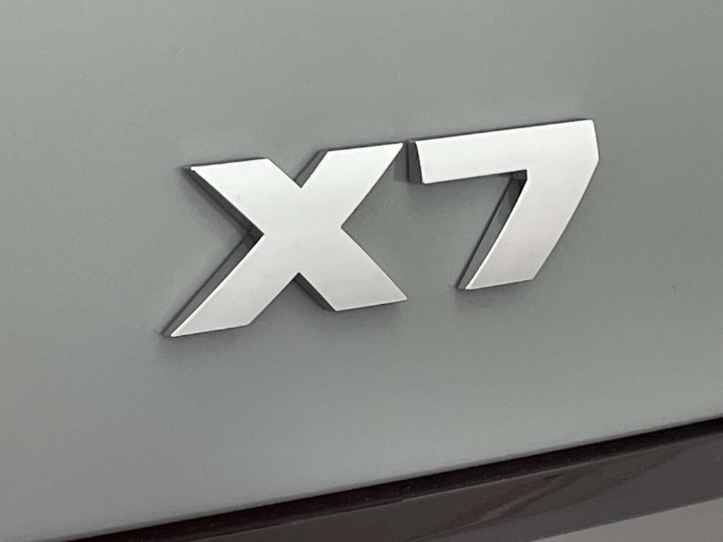 New 2027 BMW X7 M60i AWD/4WD image 10