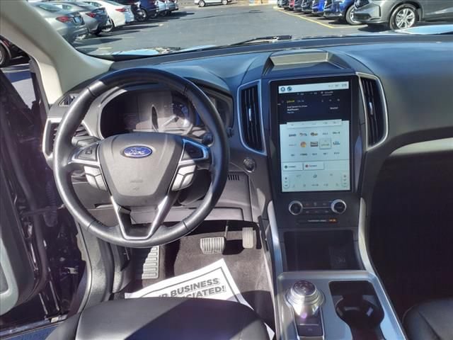 Used 2024 Ford Edge SEL AWD/4WD image 6