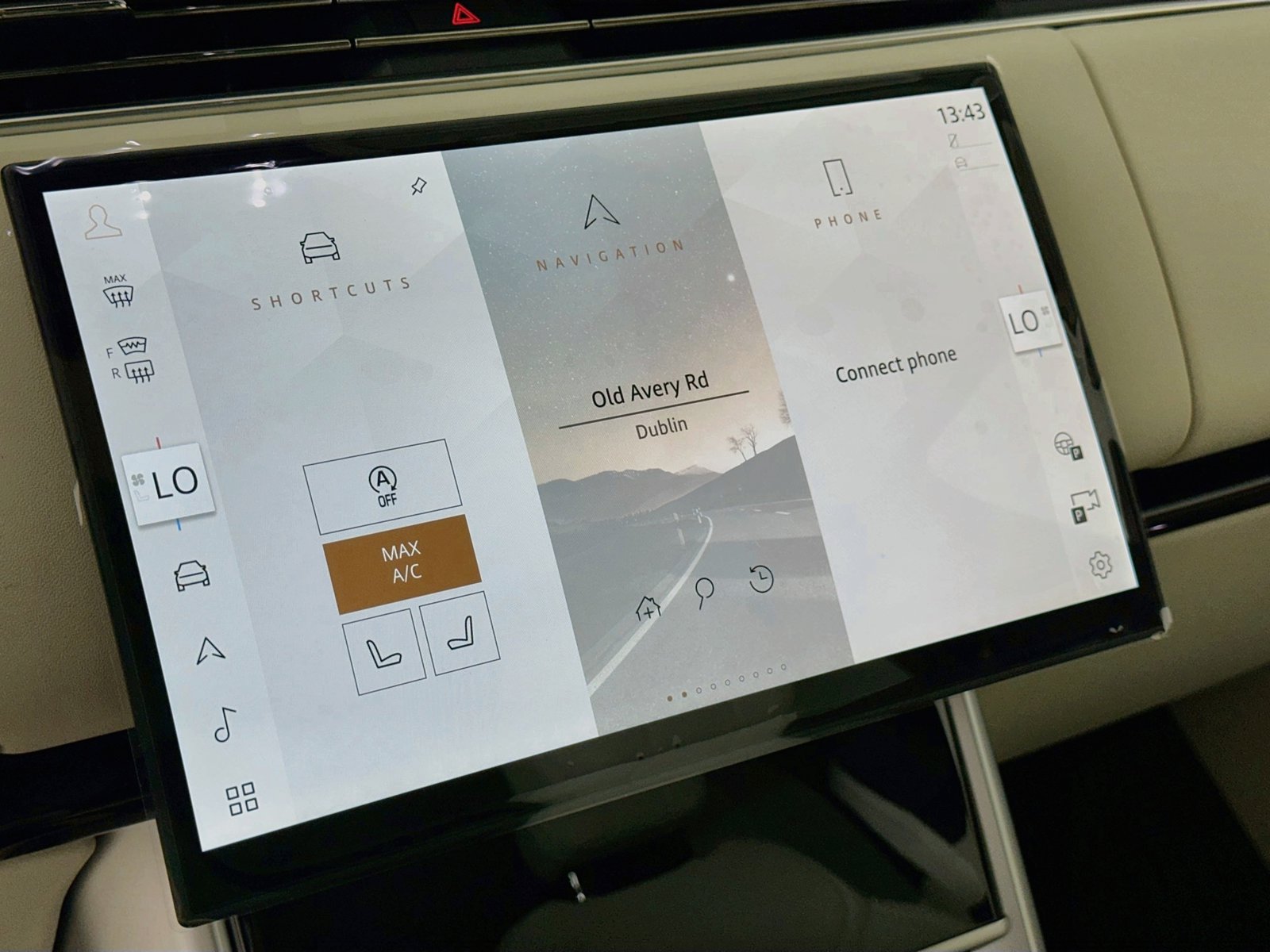 New 2027 Land Rover Range Rover SE AWD/4WD image 25