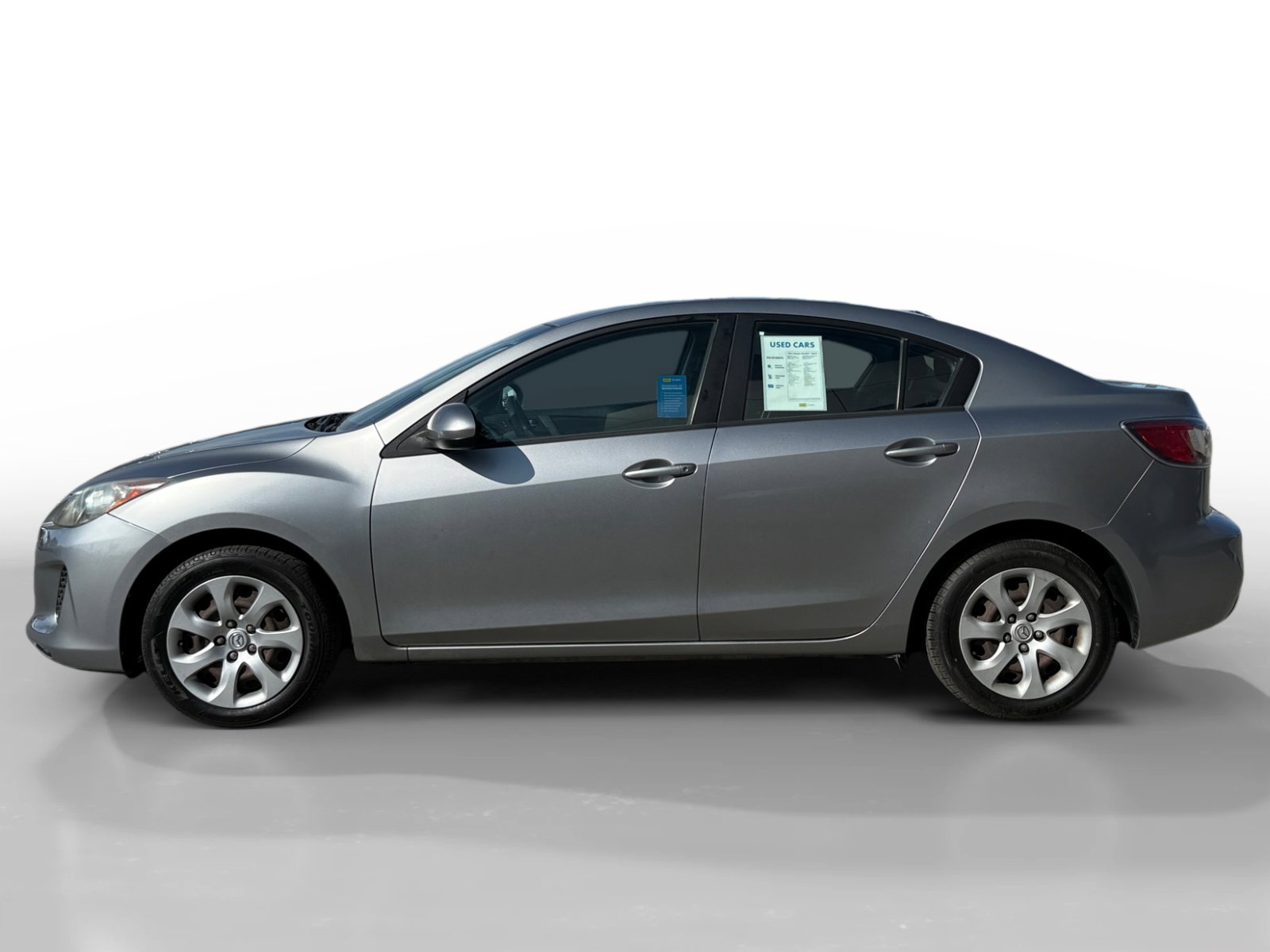 Used 2013 MAZDA MAZDA3 i Sport image 2