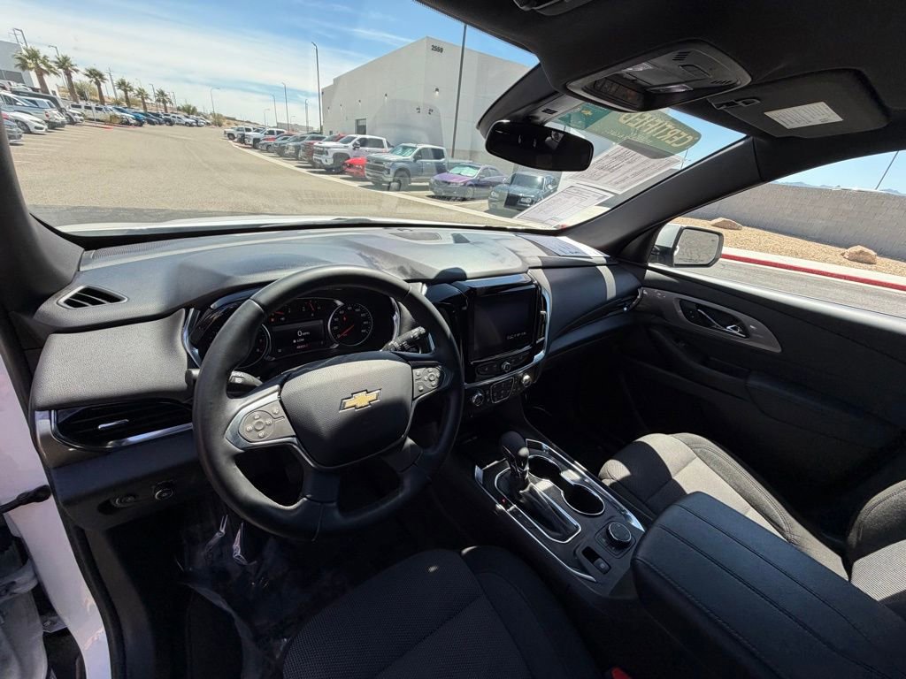 Used 2023 Chevrolet Traverse LT AWD/4WD image 13