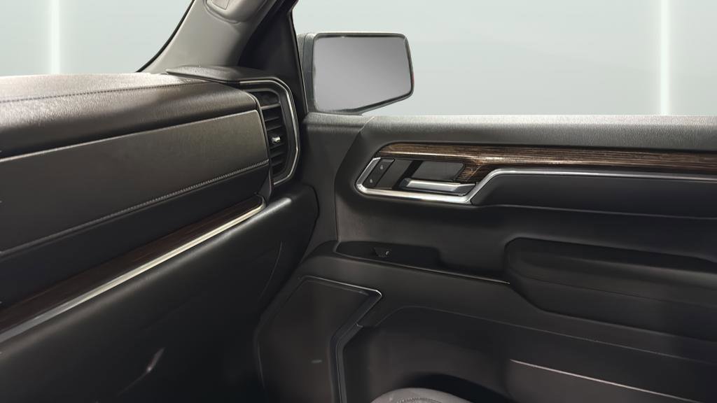 Used 2023 GMC Sierra 1500 Elevation w/ X31 Off-Road Package image 13