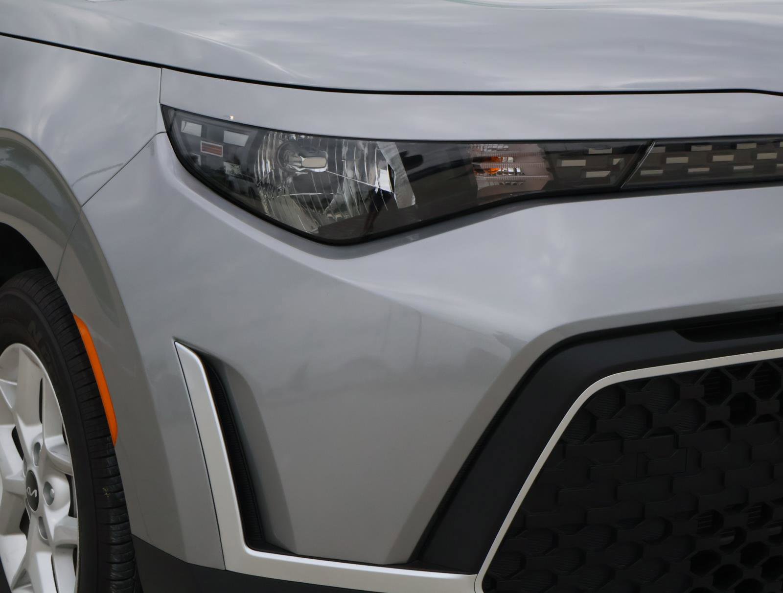 Used 2023 Kia Soul LX w/ LX Technology Package image 7