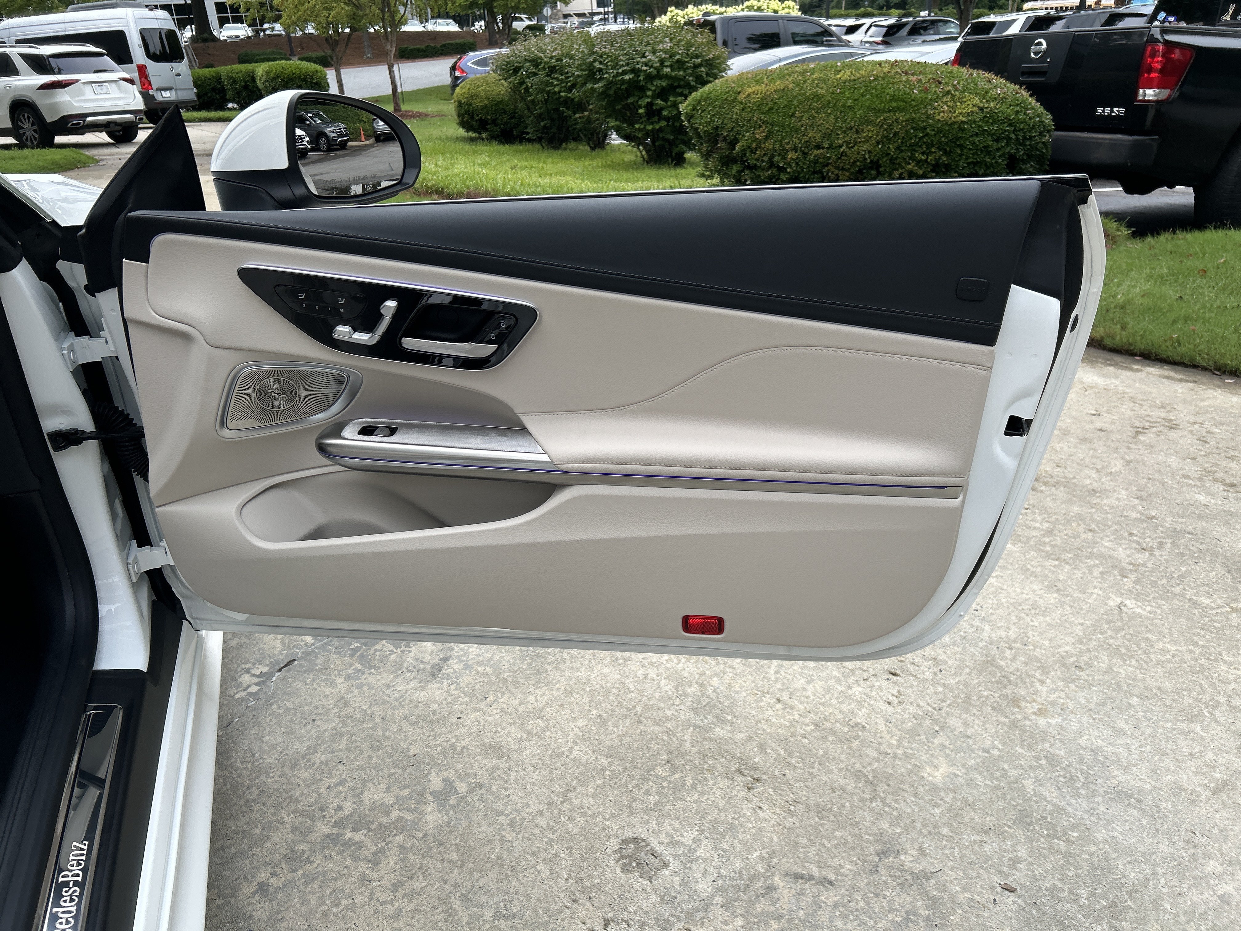 Certified 2025 Mercedes-Benz CLE 300 4MATIC Cabriolet image 52