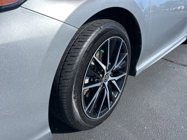 Used 2023 Toyota Camry SE image 10