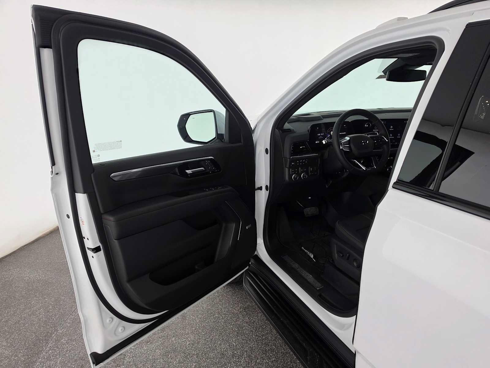 New 2026 Chevrolet Tahoe RST w/ Comfort Package AWD/4WD image 21