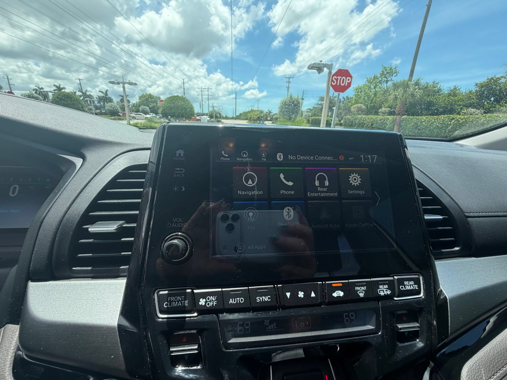 Used 2019 Honda Odyssey Elite image 21