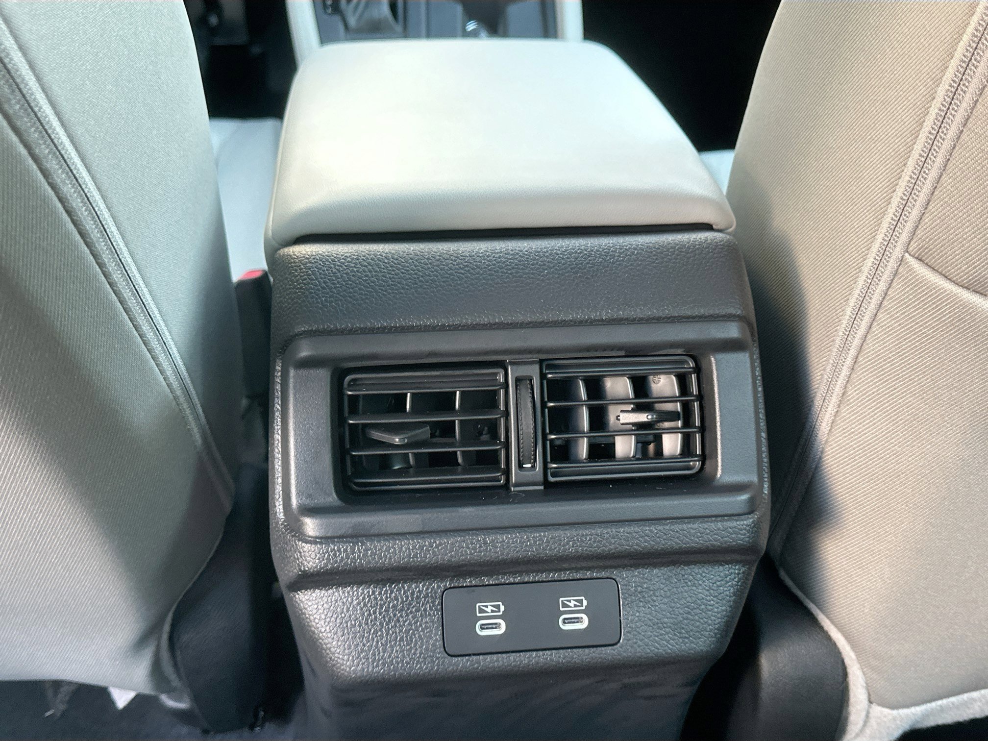 New 2025 Honda Accord SE image 18