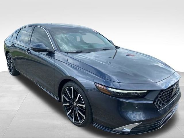 Used 2023 Honda Accord Touring image 4