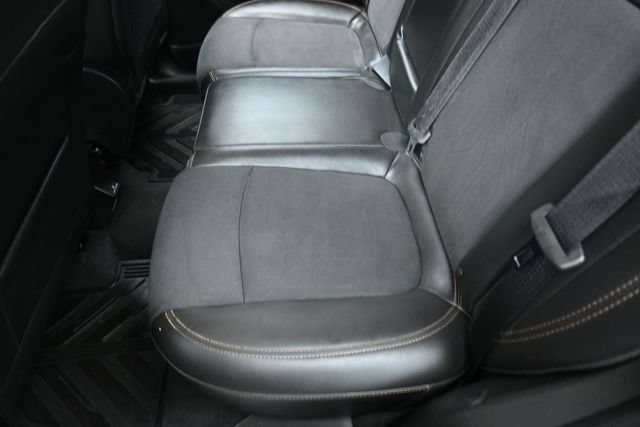 Used 2019 Chevrolet Trax LT w/ LT Convenience Package FWD image 22