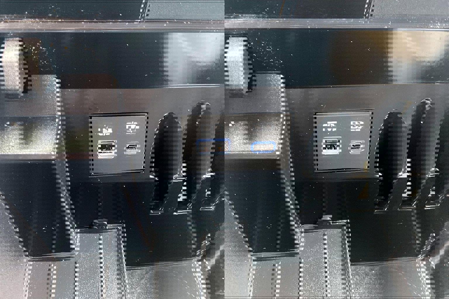 Used 2023 Toyota Tundra SR w/ SR Tow Package image 38