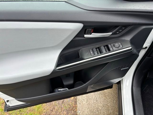 New 2026 Subaru Uncharted AWD image 22