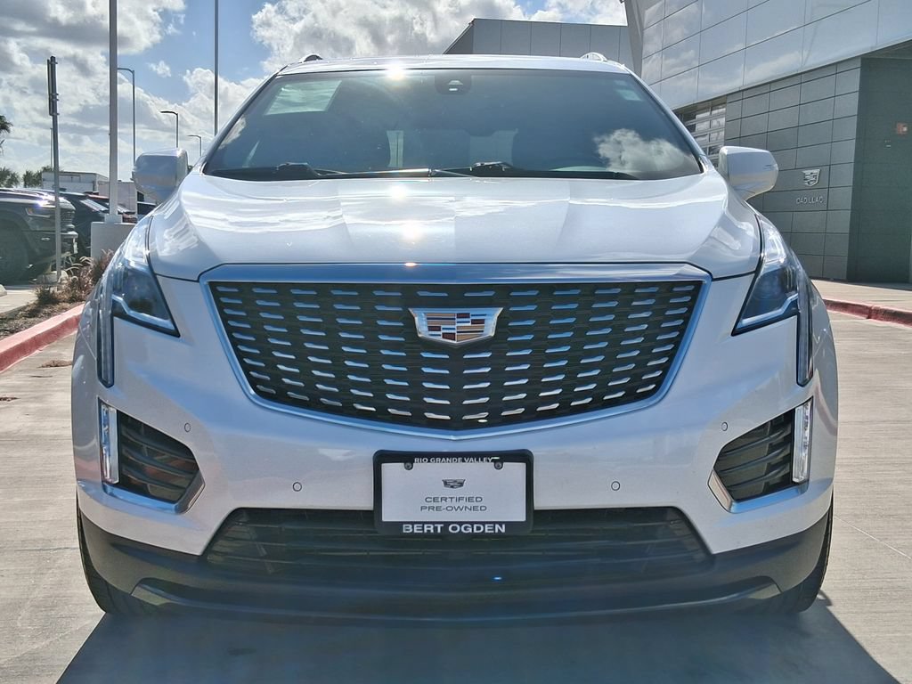 Used 2022 Cadillac XT5 Luxury FWD image 2