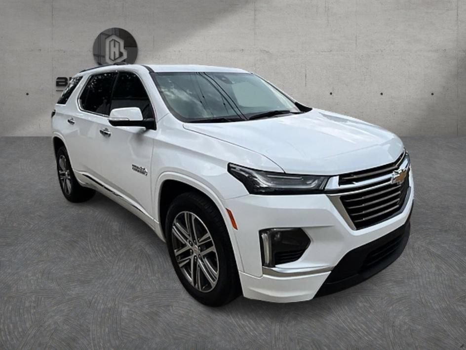 Used 2023 Chevrolet Traverse High Country AWD/4WD image 4