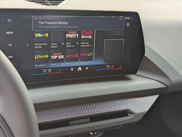 Used 2025 BMW 228i xDrive w/ Technology Package image 11