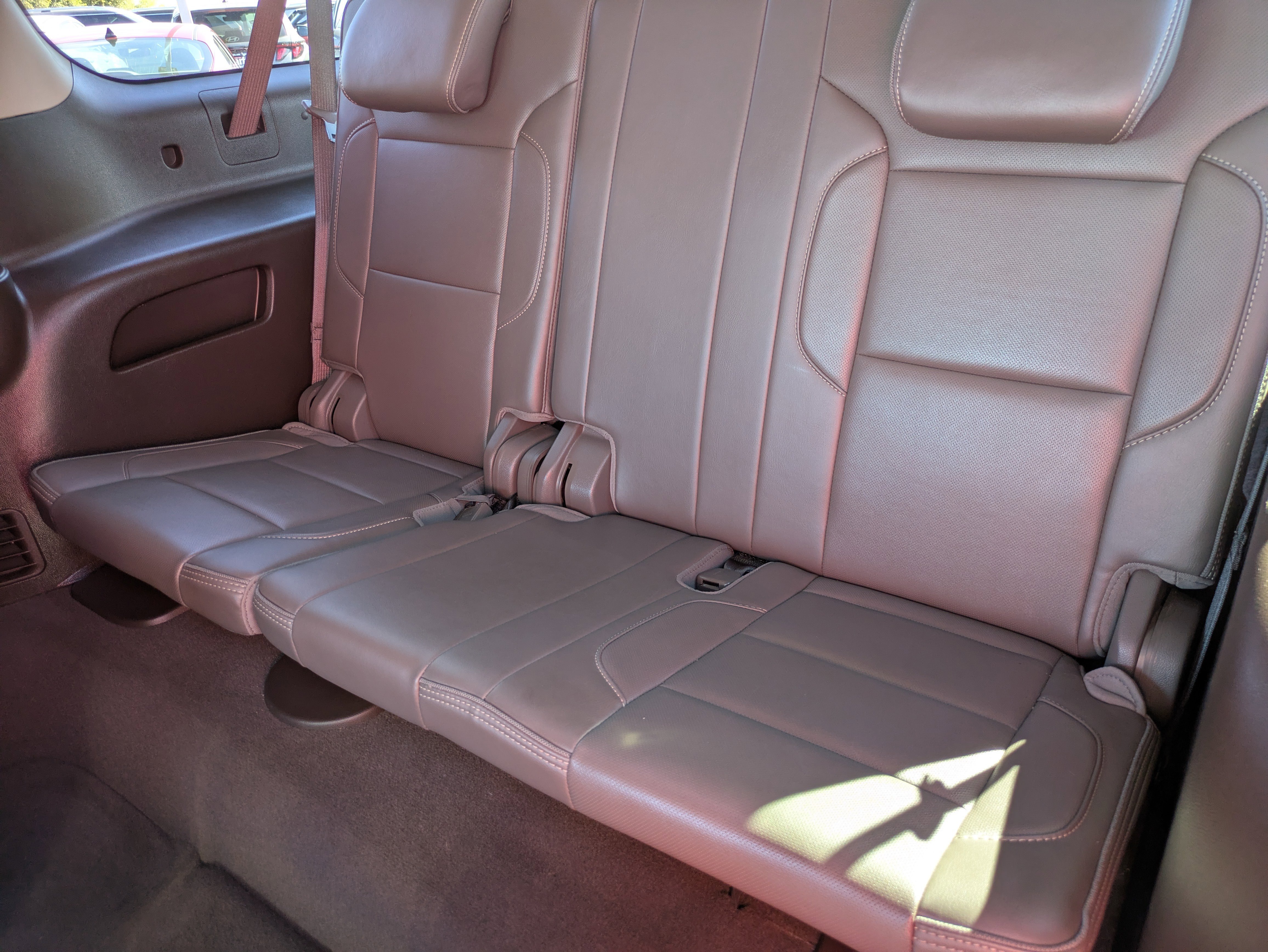 Used 2020 GMC Yukon XL Denali w/ Open Road Package image 16