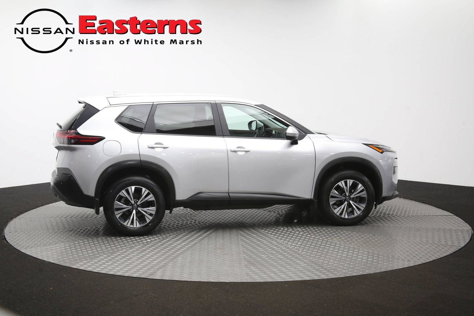 Used 2023 Nissan Rogue SV AWD/4WD image 39