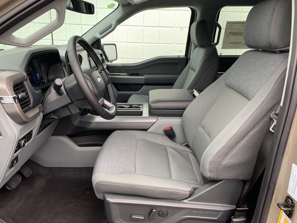 New 2025 Ford F150 XLT w/ Equipment Group 302A MID image 74