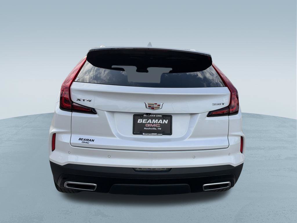 Used 2024 Cadillac XT4 Premium Luxury FWD image 7