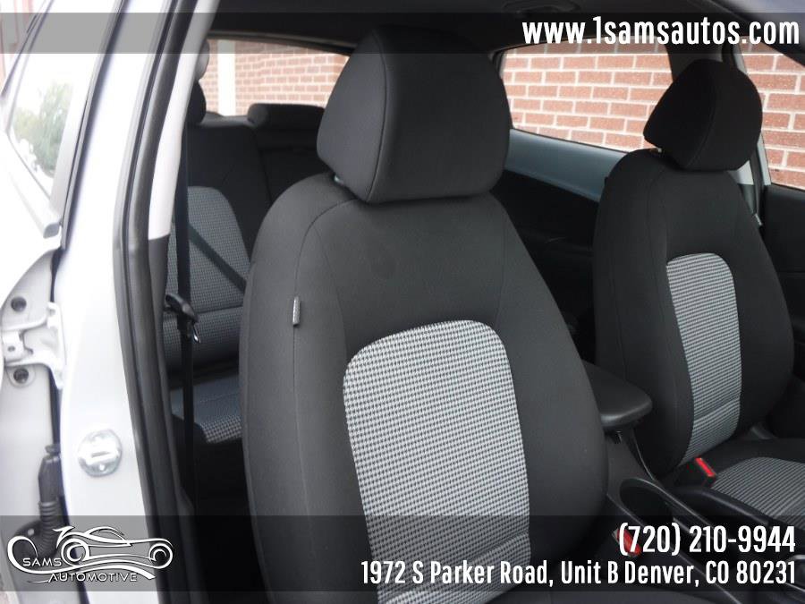 Used 2023 Hyundai Kona SE image 10