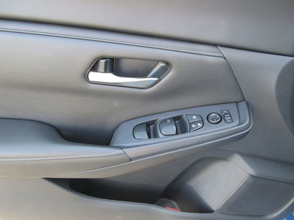 Used 2024 Nissan Sentra SV image 21